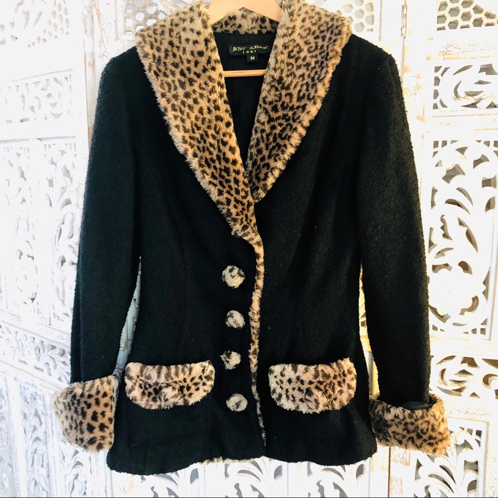 Vintage Betsy Johnson Leopard 🐆 Trim Coat